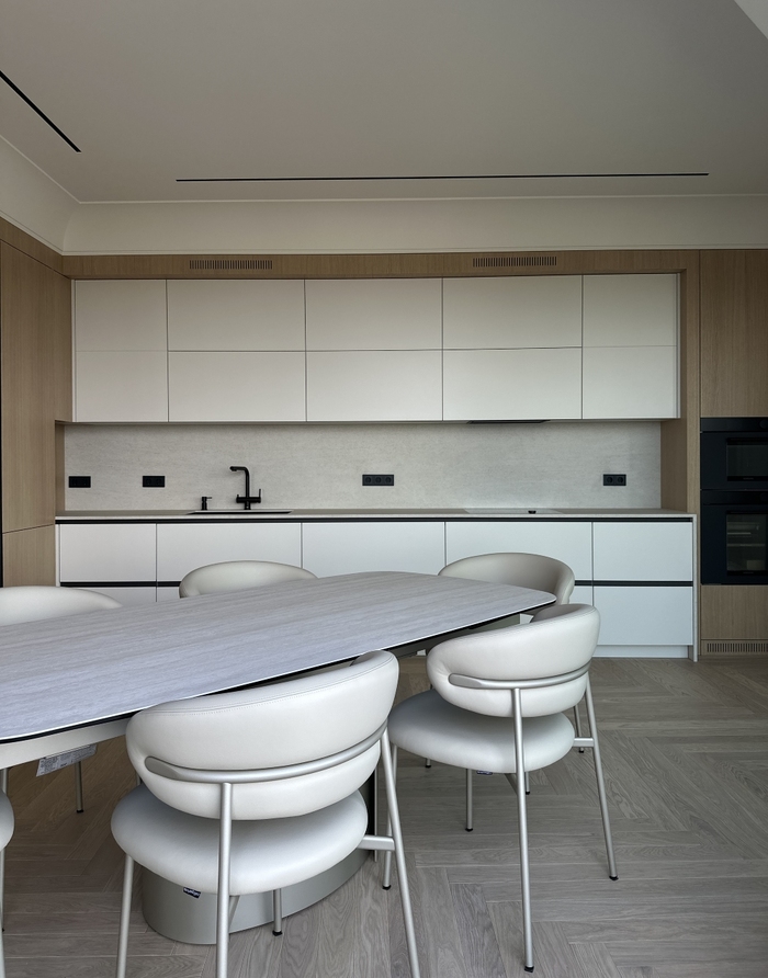 Apartment, Telecenter