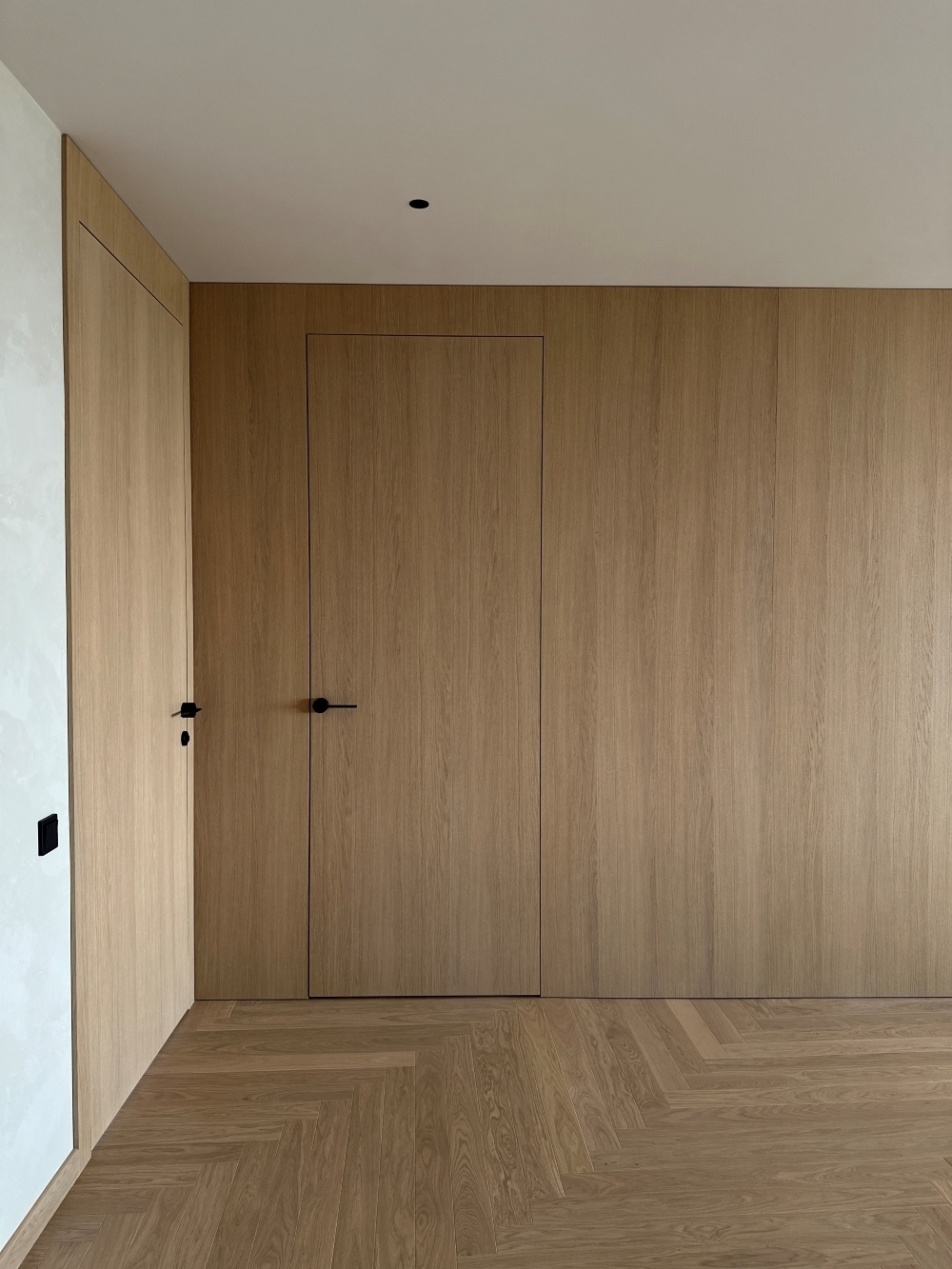 Apartment, Telecenter
